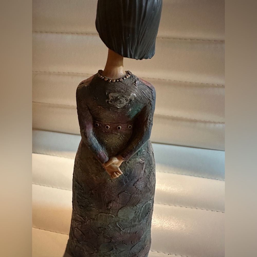 Kelly Rae Roberts Collection Figurine - Picture 5 of 7
